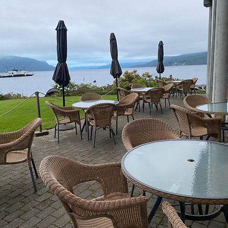 Smaken Av Ryfylke Event As Overnatting, Bygningen Drives Ikke Som Hotell Hjelmeland 외부 사진